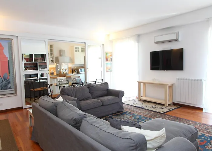 Daire Family House - By Vacation Service *