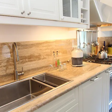 Family House - By Vacation Service * Cefalù