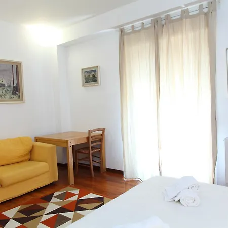 Family House - By Vacation Service